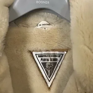 Manteau En Peau De Mouton (Shearing) Couleur Sable (tan) - Marque J. Percy For Marvin Richards - Taille M - Occasion Très Bon état